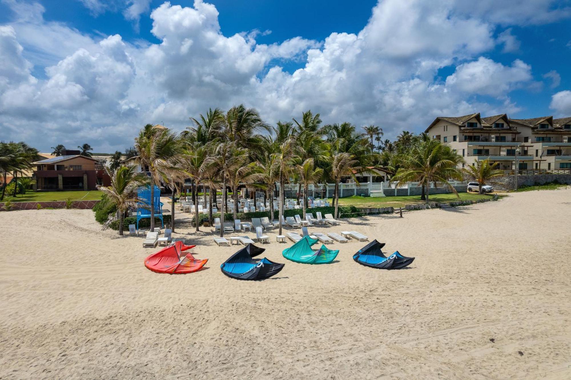 Vila Coqueiros Boutique Hotel 卡姆布库 外观 照片